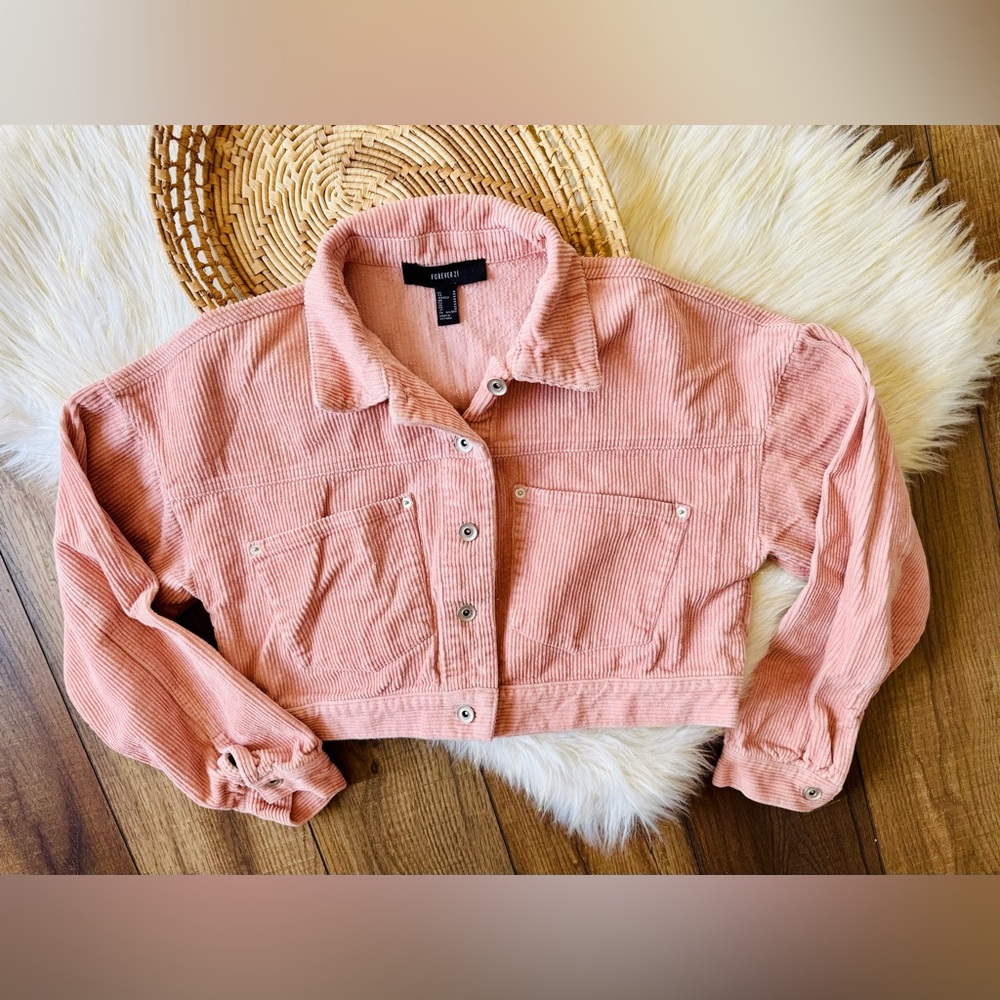Forever 21 Pink Cropped Corduroy Raw Hem Oversized
Jacket Women's Size Medium